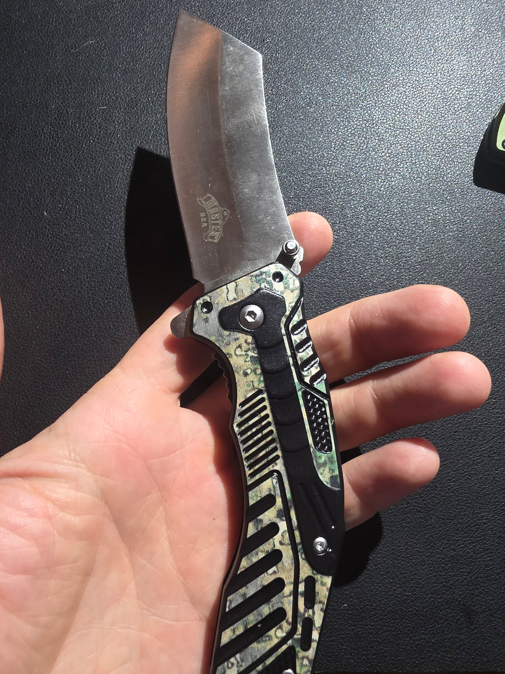 Master USA - Spring Assisted Knife - MU-A113A